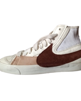 Nike Blazer Mid &rsquo;77 Jumbo