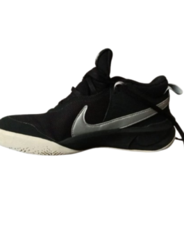 Nike Team Hustle D 10